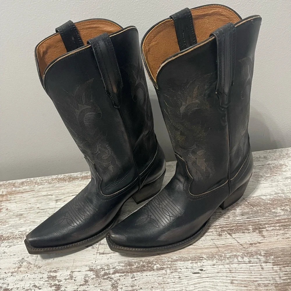 Freebird Black Heeled Boots - Picture 2 of 10